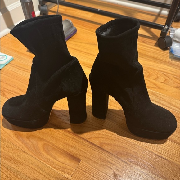 Stuart Weitzman Black Heeled Boots - Picture 3 of 3
